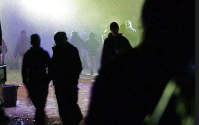 Rave party abusivo a Roma nord: pericolo e illegalità in un locale senza vie di fuga