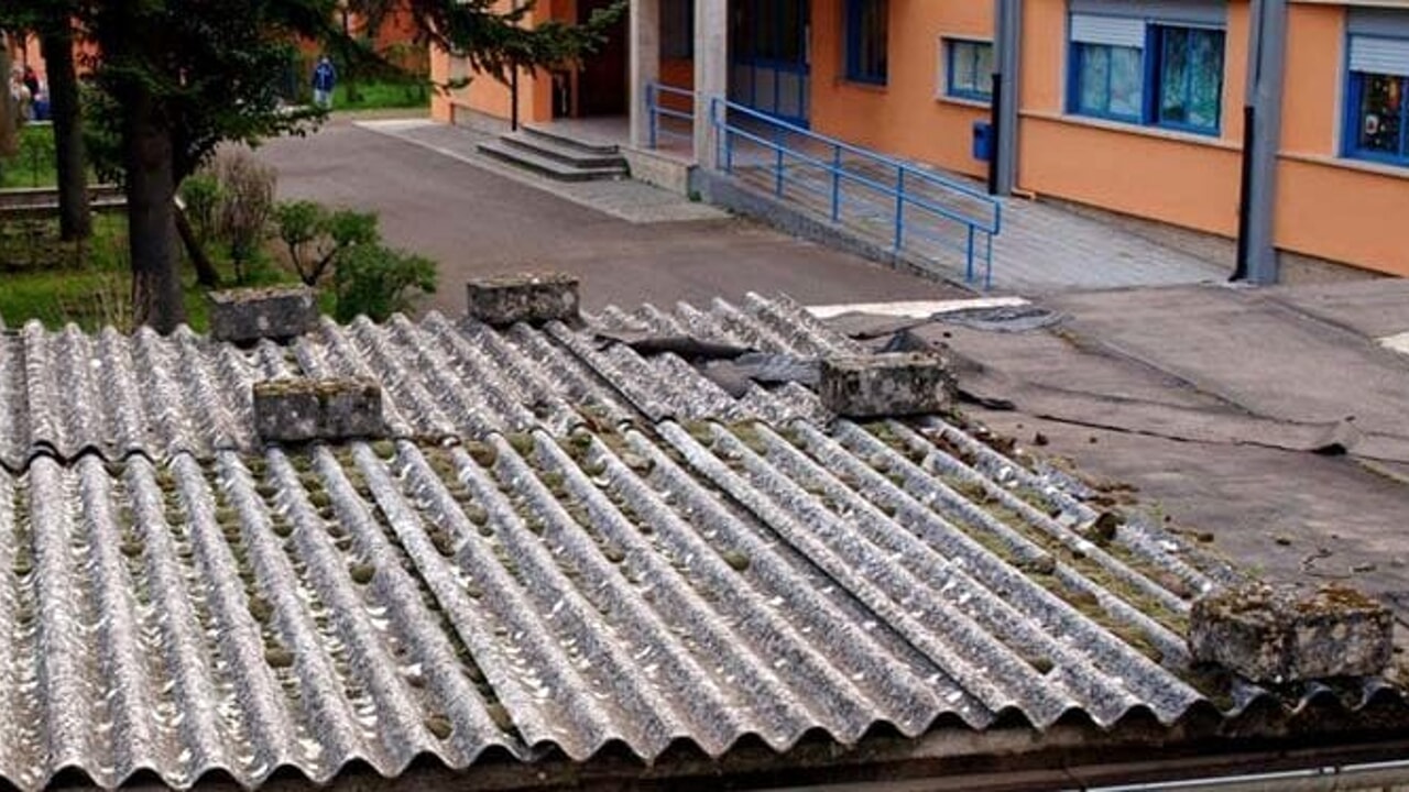 Montespaccato, via i lavori per la rimozione della fibra killer