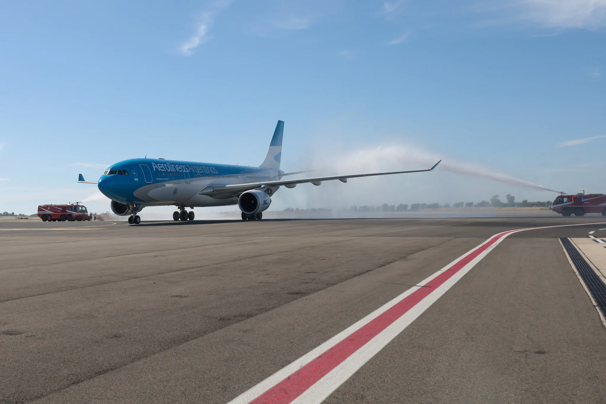 Emergenza a Fiumicino: Atterraggio di Emergenza per un Volo United