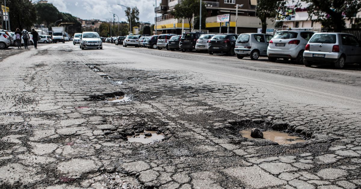 Roma: sgominata una rete di corruzione negli appalti stradali