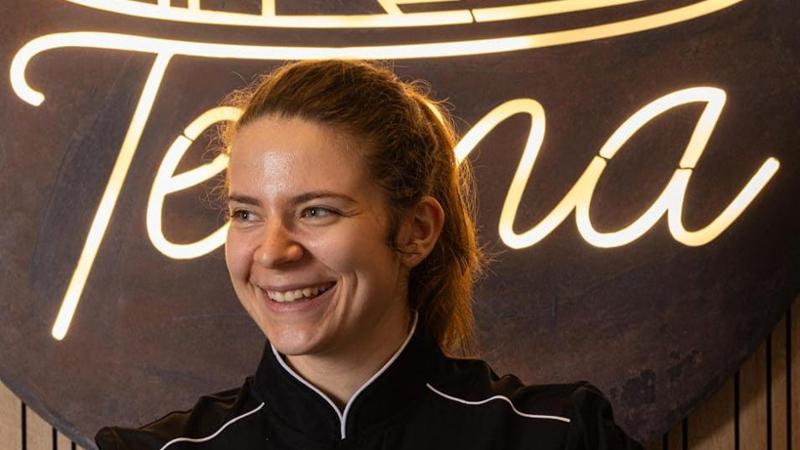 Tragedia in hotel, chef 26enne trovata morta. Disposta l’autopsia