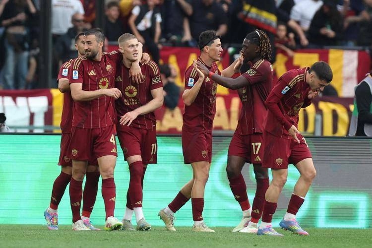 Roma avanti tutta con la cura Ranieri: Dovbyk stende la Fiorentina