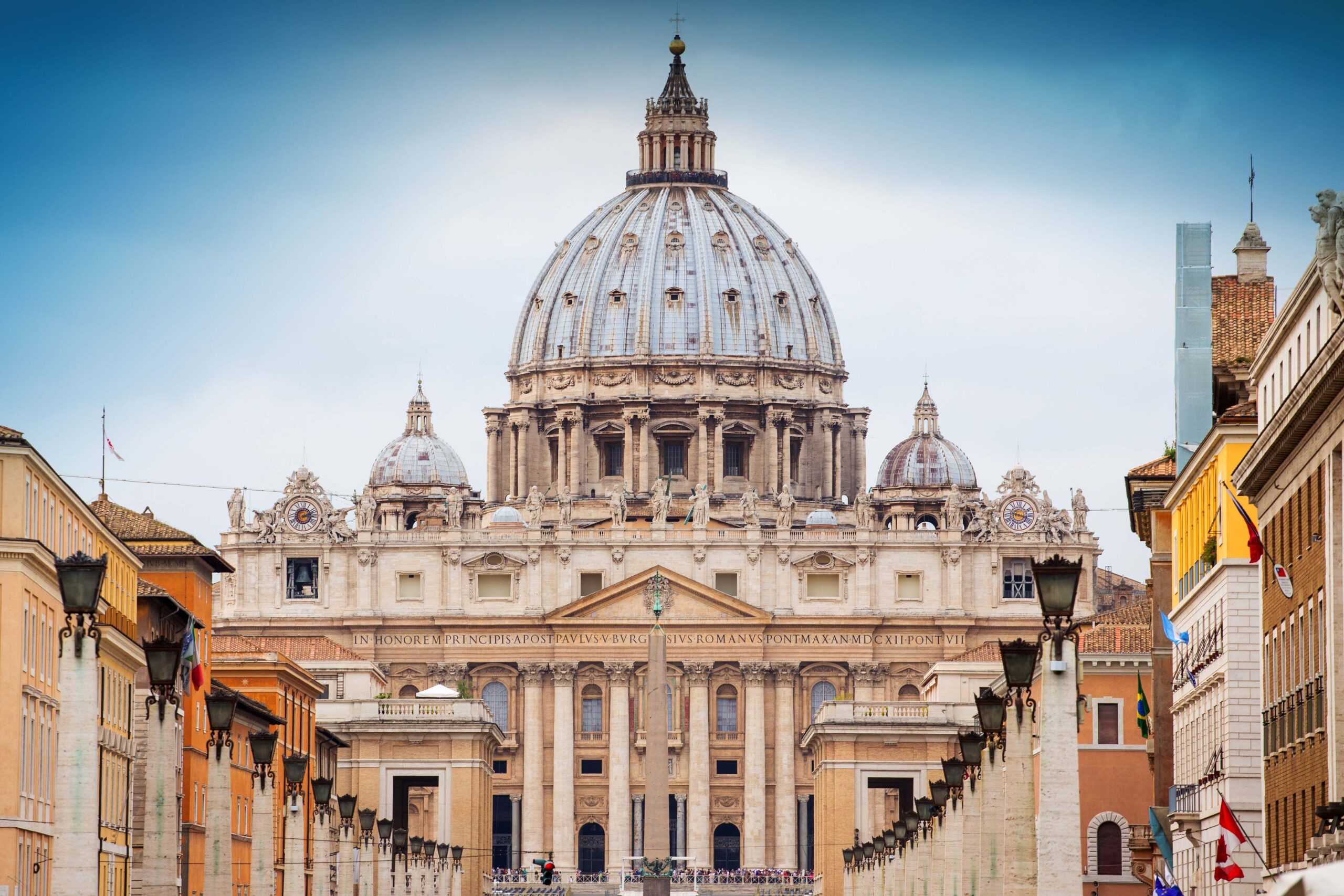 Il Vaticano è in bolletta, nel bilancio un “rosso” da 70 milioni
