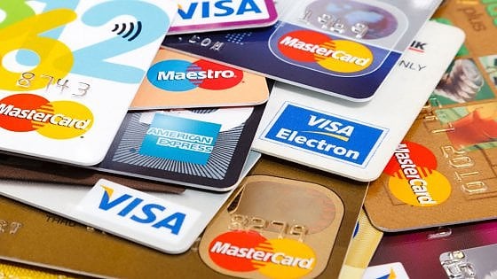 Aveva 199 bancomat con sè: arrestato 36enne napoletano