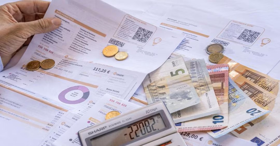 Per 5 milioni di italiani le bollette di luce e gas saranno meno care