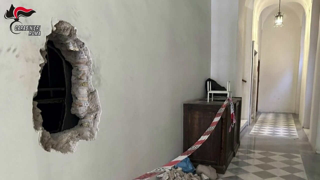 Condannata la “banda del buco” che razziava le gioiellerie