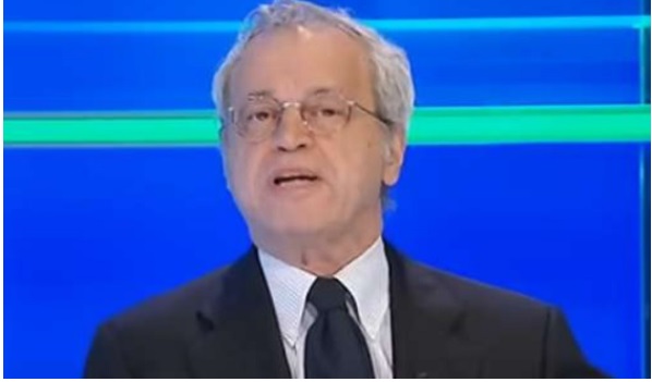 Mentana annuncia: “Saluto i miei telespettatori, presto sarà il mio ultimo giorno alla conduzione del Tg de La7”. Cosa ha detto