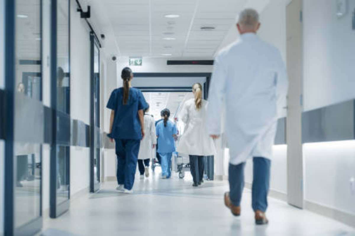 Intesa sul nuovo contratto per la Sanità: aumenti fino a 172 euro