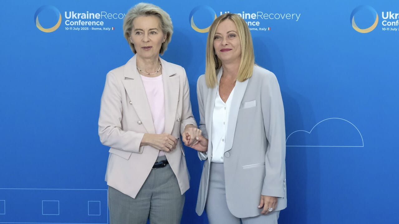 Faccia a faccia Meloni-Von der Leyen. Tema: i dazi Usa e l’automotive