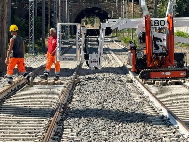 Demolizione del ponte Rocco alla Garbatella, stop a metro e Roma-Lido