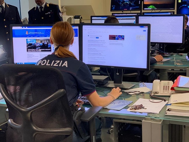 Chiuso Phica.eu: nel mirino aveva anche cantanti, giornaliste e attrici