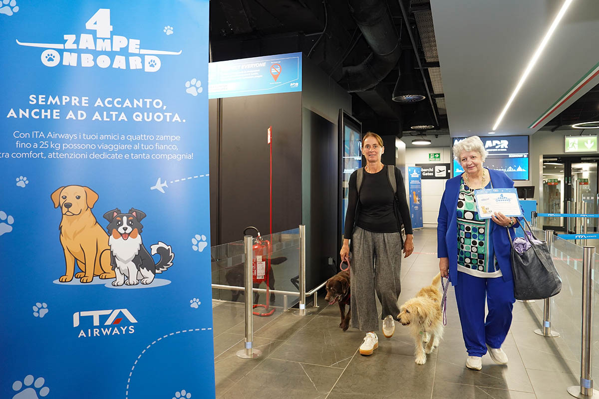 Fiumicino, primo volo Ita Airways con cani di taglia grande in cabina