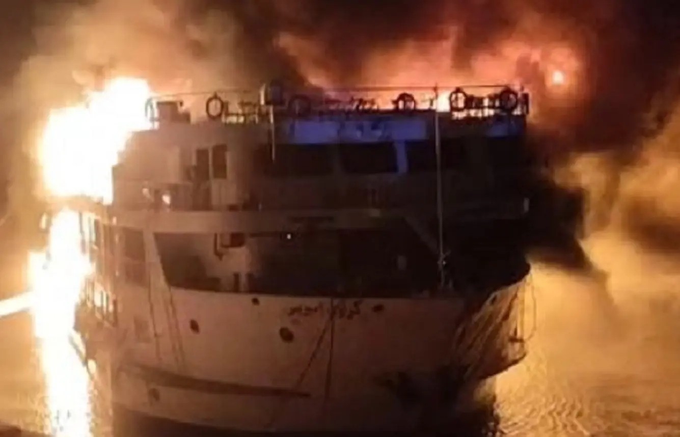 Incendio sulla motonave Empress: paura per 70 italiani in crociera sul Nilo