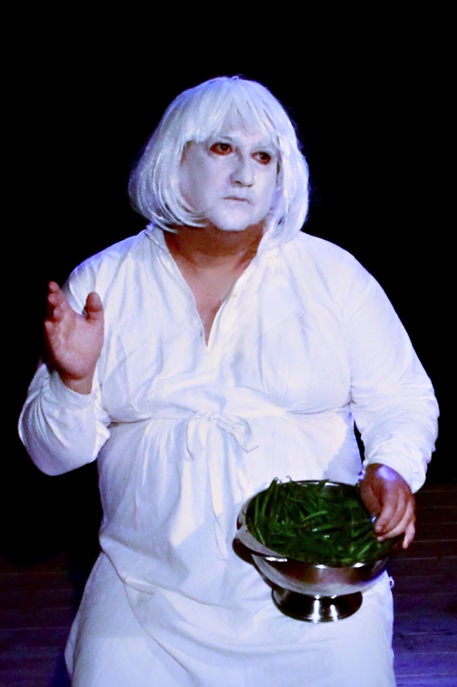 “Quattro mamme scelte a caso” in scena al Teatrosophia