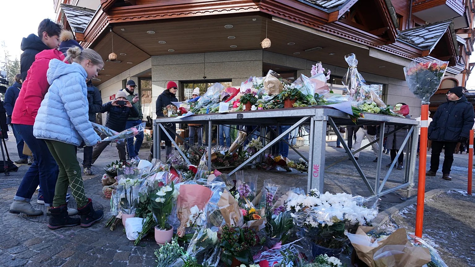 Crans Montana: anche Riccardo, il 16enne romano disperso, nella lista delle vittime