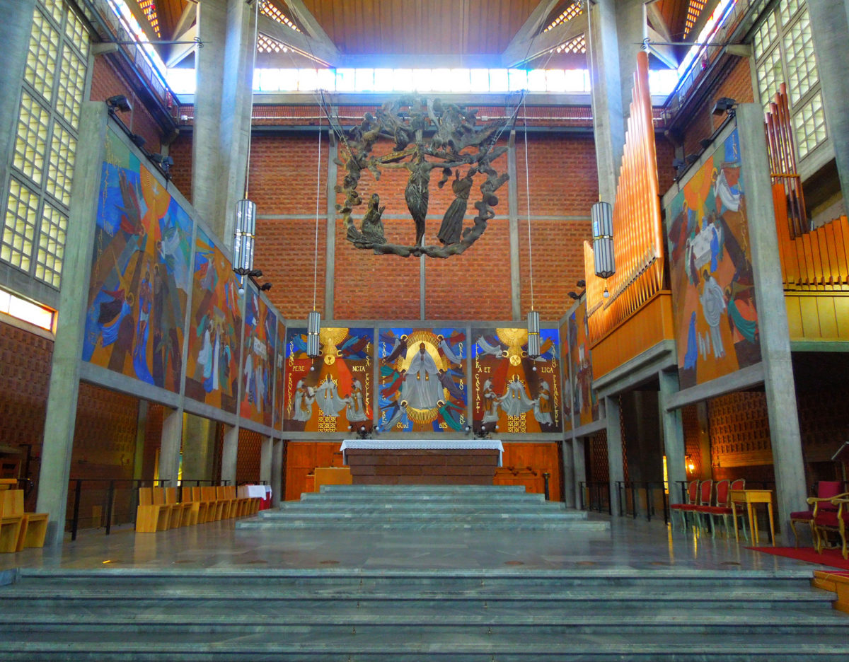 Giallo a Roma: teschio umano trovato nella chiesa di San Gregorio VII