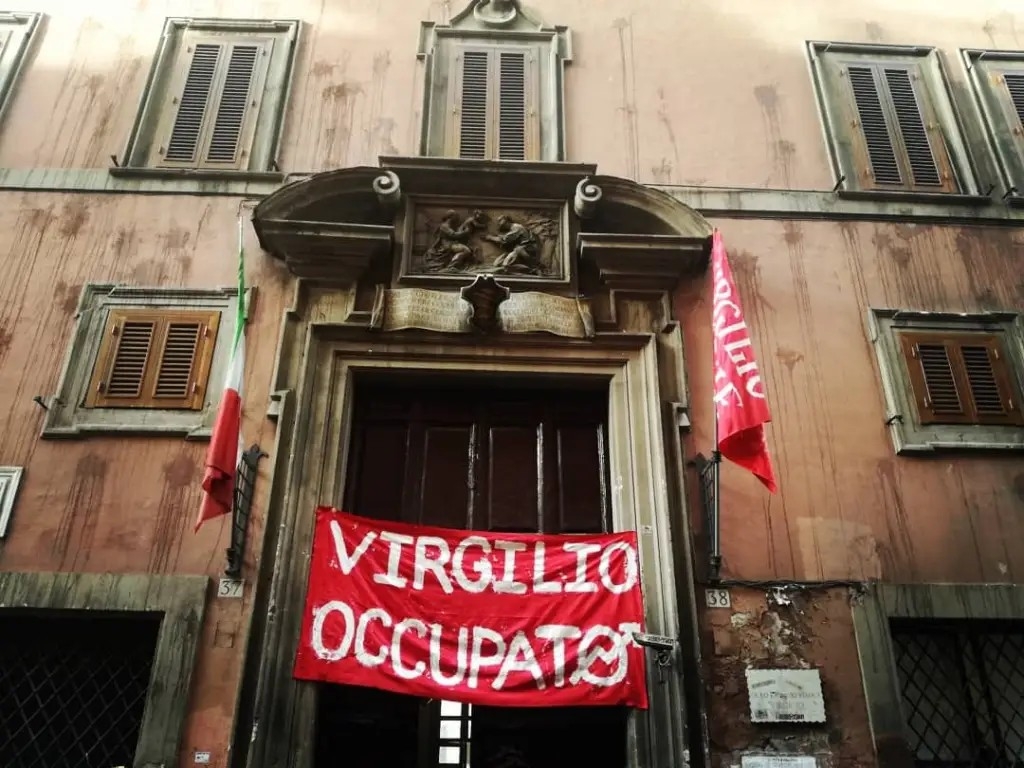 Liceo Virgilio: una colletta online per risarcire i danni dell’occupazione