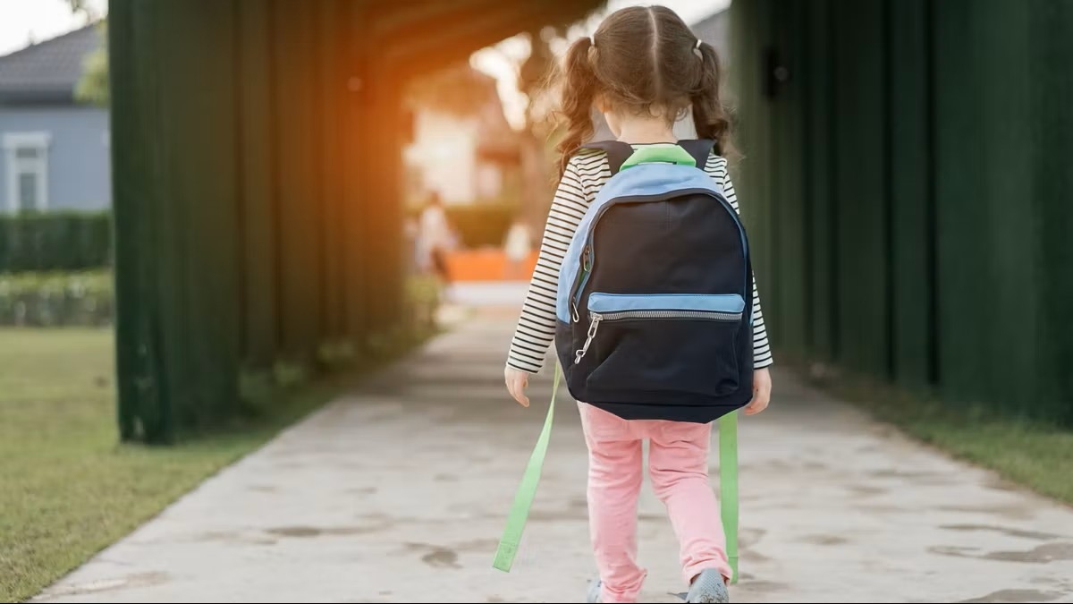 Monteverde, finta babysitter tenta di rapire due bimbi alla scuola materna