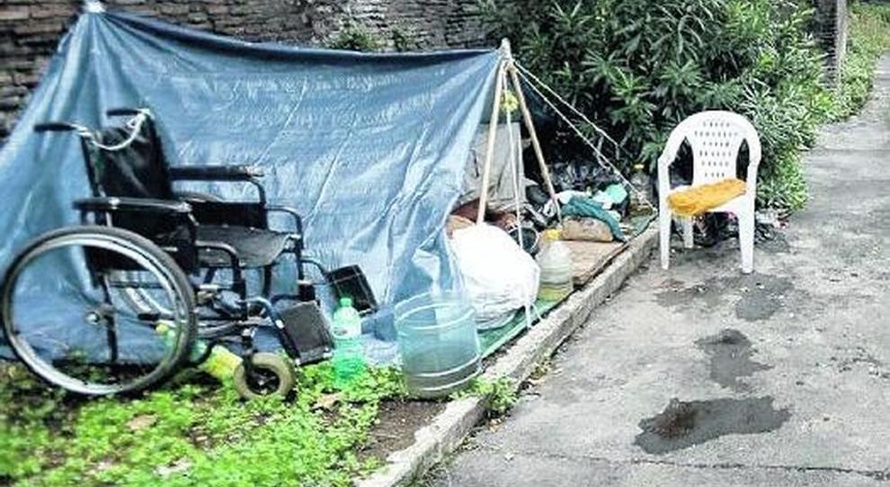 Degrado a Villa Borghese, da mesi accampamento per senzatetto
