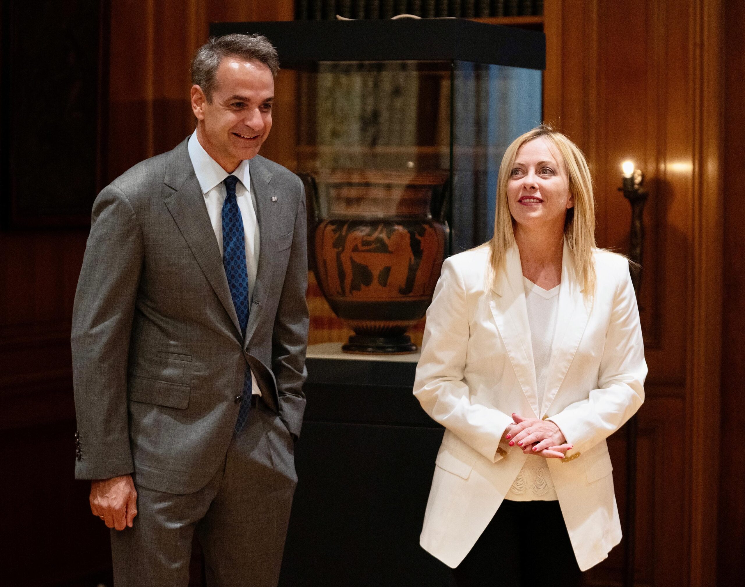 Missione in Grecia per Giorgia Meloni: summit su energia e migranti