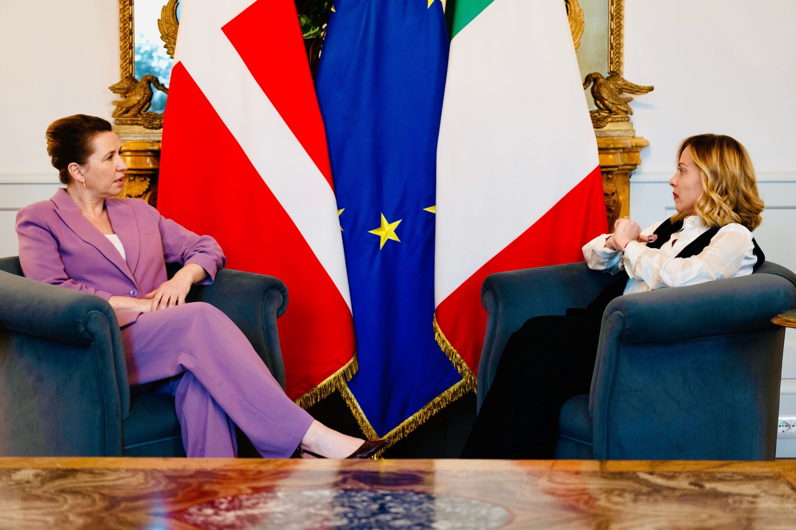 UE, da Italia e Danimarca una spinta per nuovi hub per rimpatriare i migranti