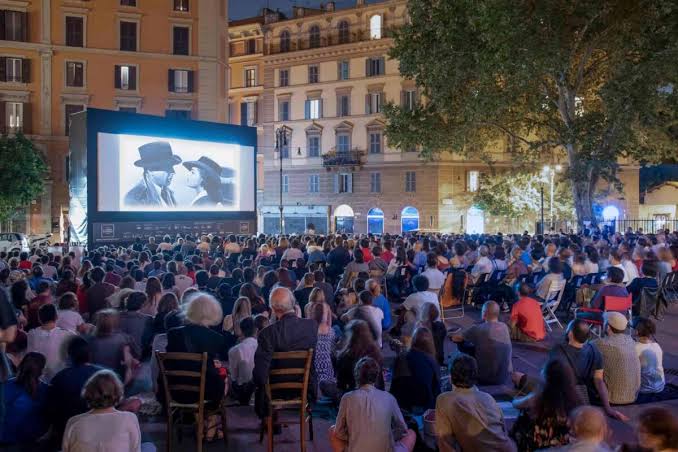 Cinema nei quartieri: la cultura diffusa illumina le periferie romane